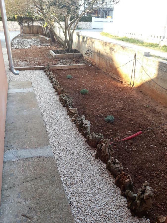 mario Vir Exterior foto