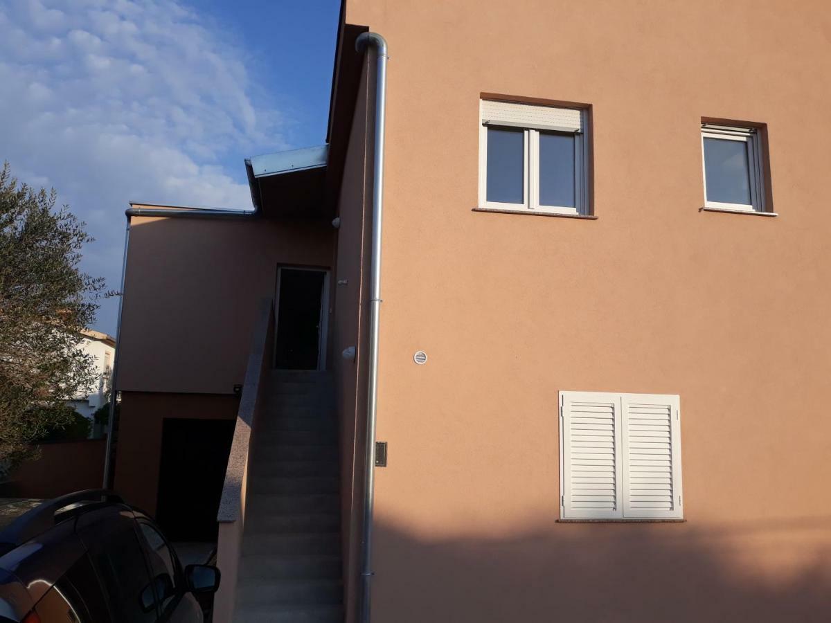 mario Vir Exterior foto